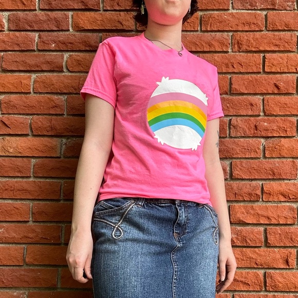 Carebears Cheer Bear graphic tee - Picture 9 of 10